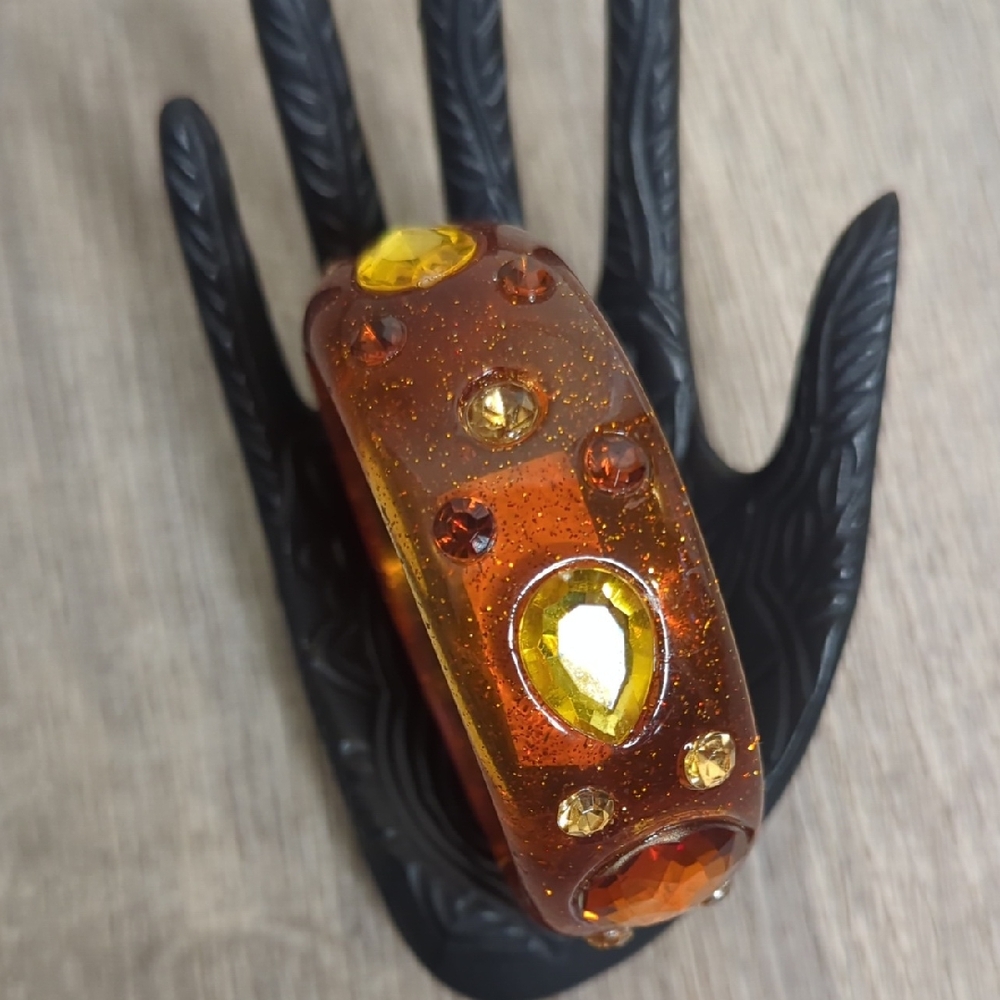 Vintage Lucite Glitter Amber Jeweled Bangle Bracelet - Picture 3 of 9